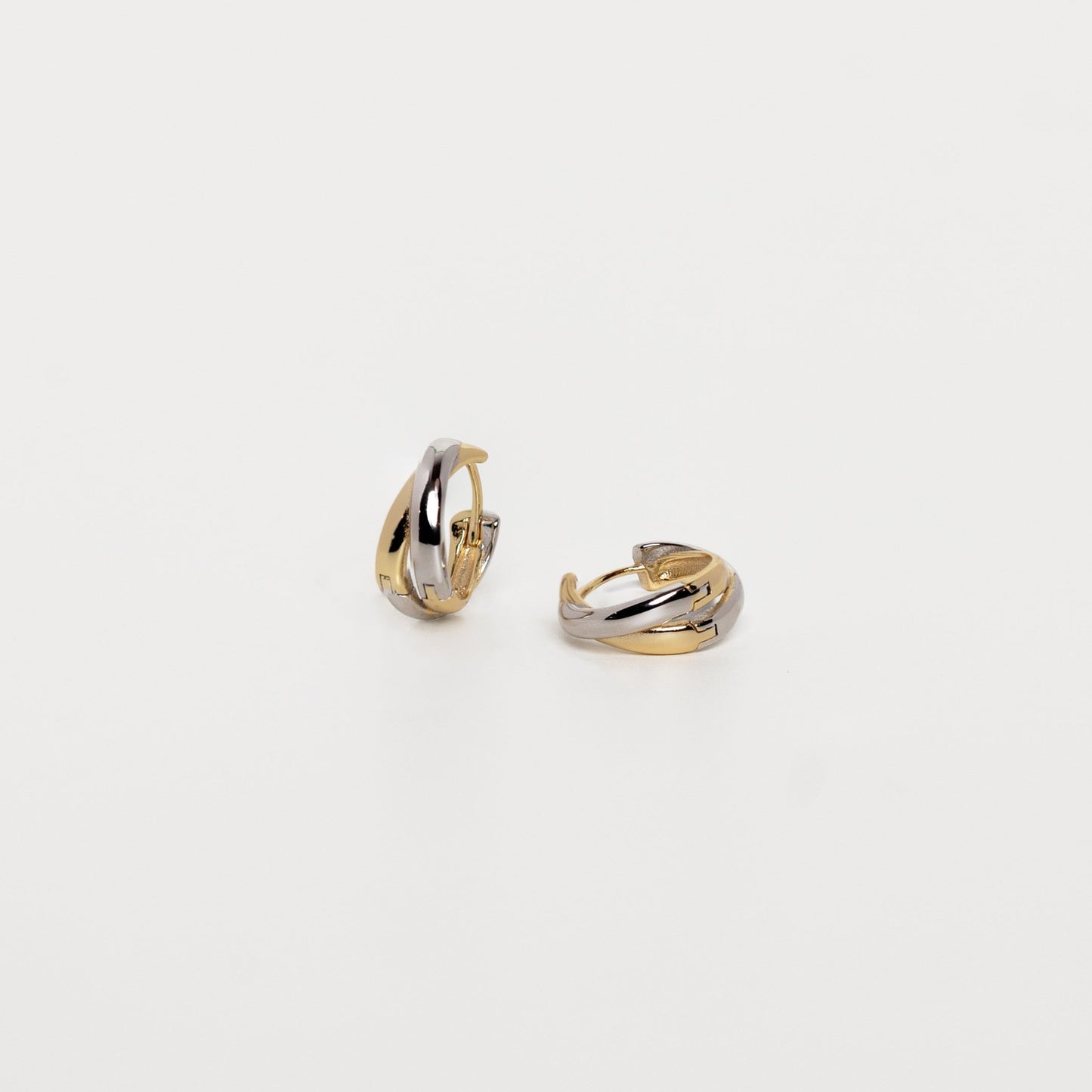 That's Iconic Huggie Earrings | Hypoallergenic Earrings | Earrings for Sensitive Ears