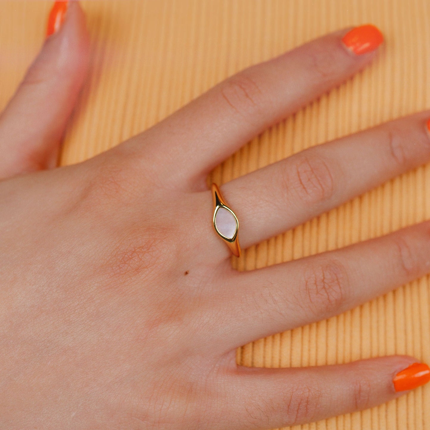 Marina Ring - Mother of Pearl