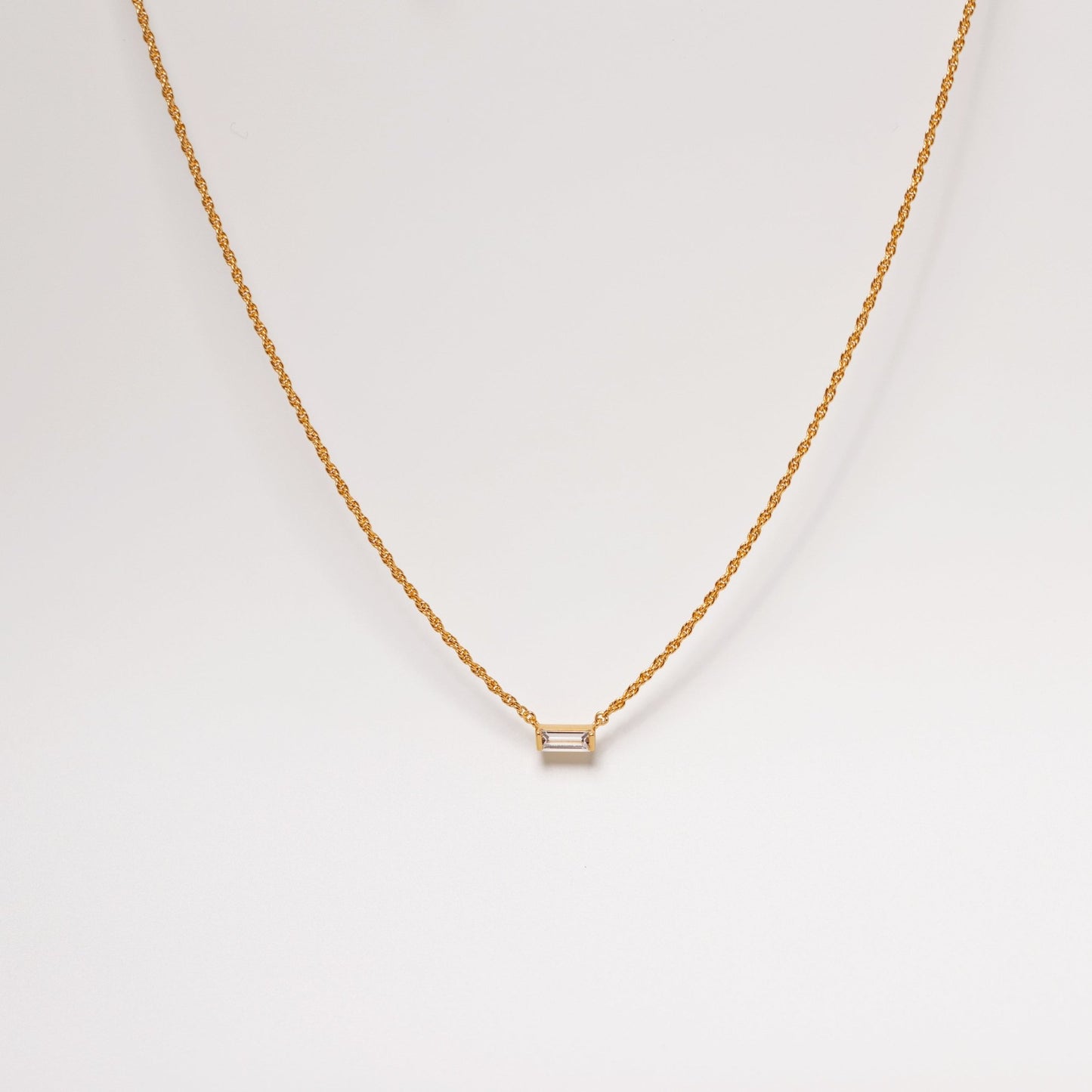 Nostalgia Gemstone Necklace