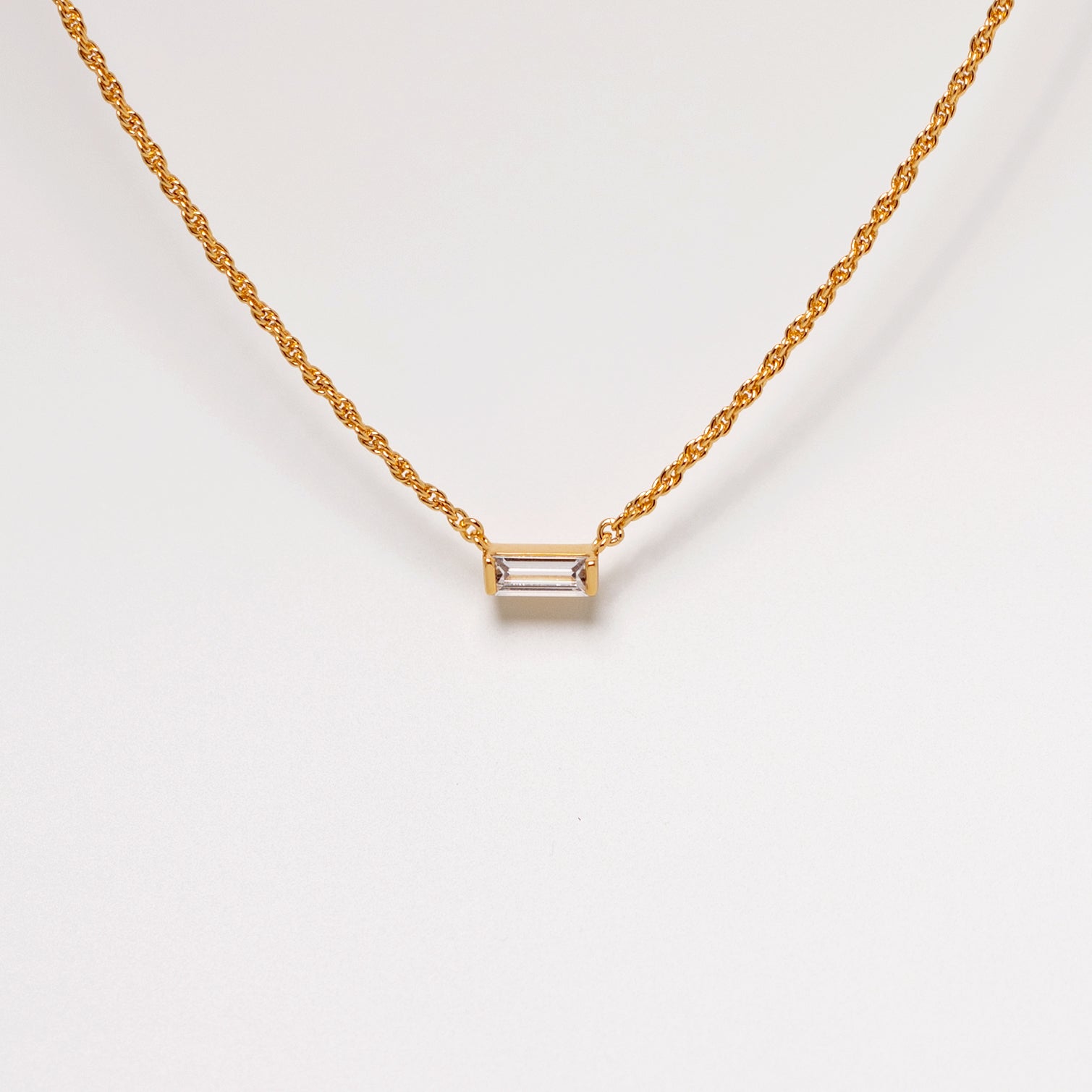 Nostalgia Gemstone Necklace