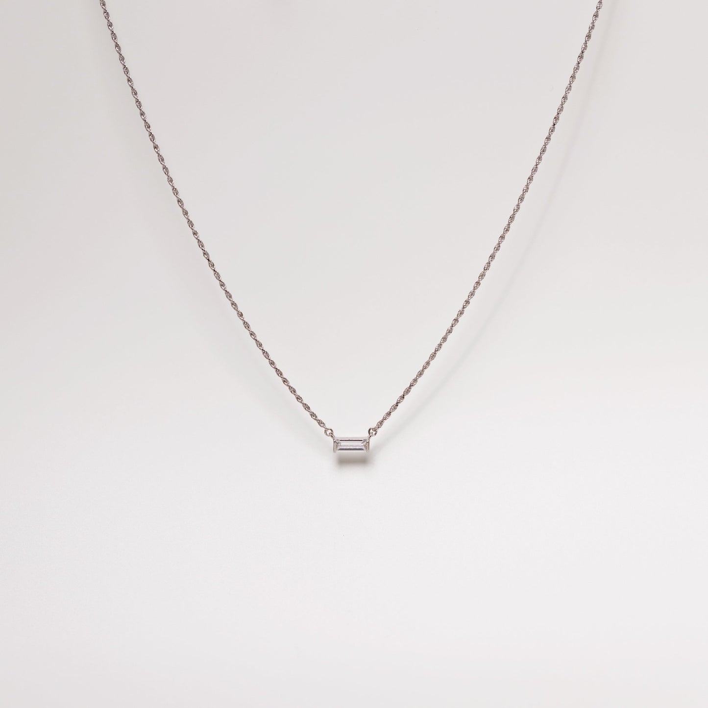 Nostalgia Gemstone Necklace