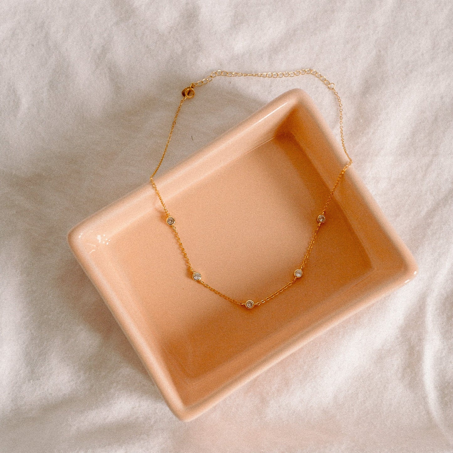 Clara Choker