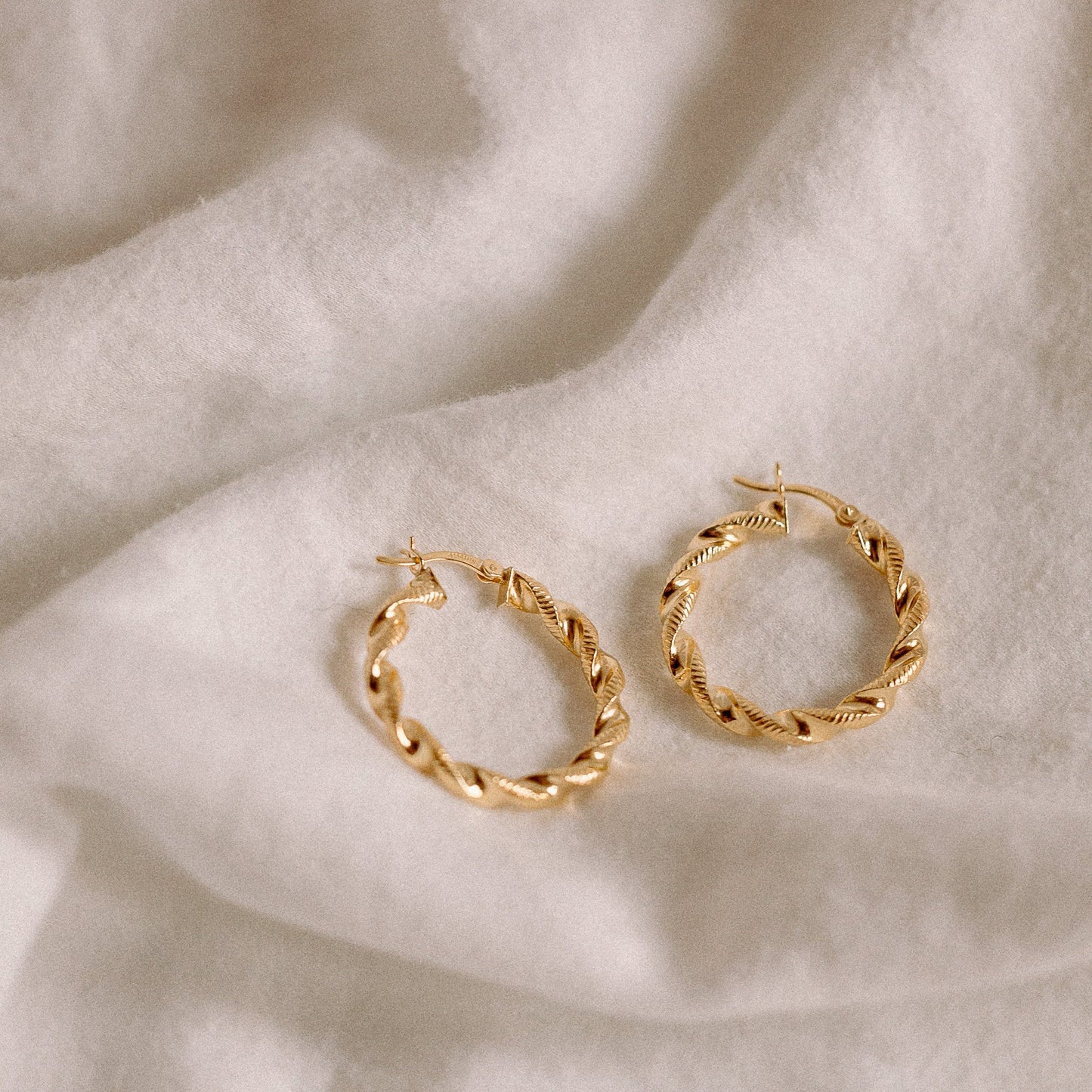 Emery Hoops