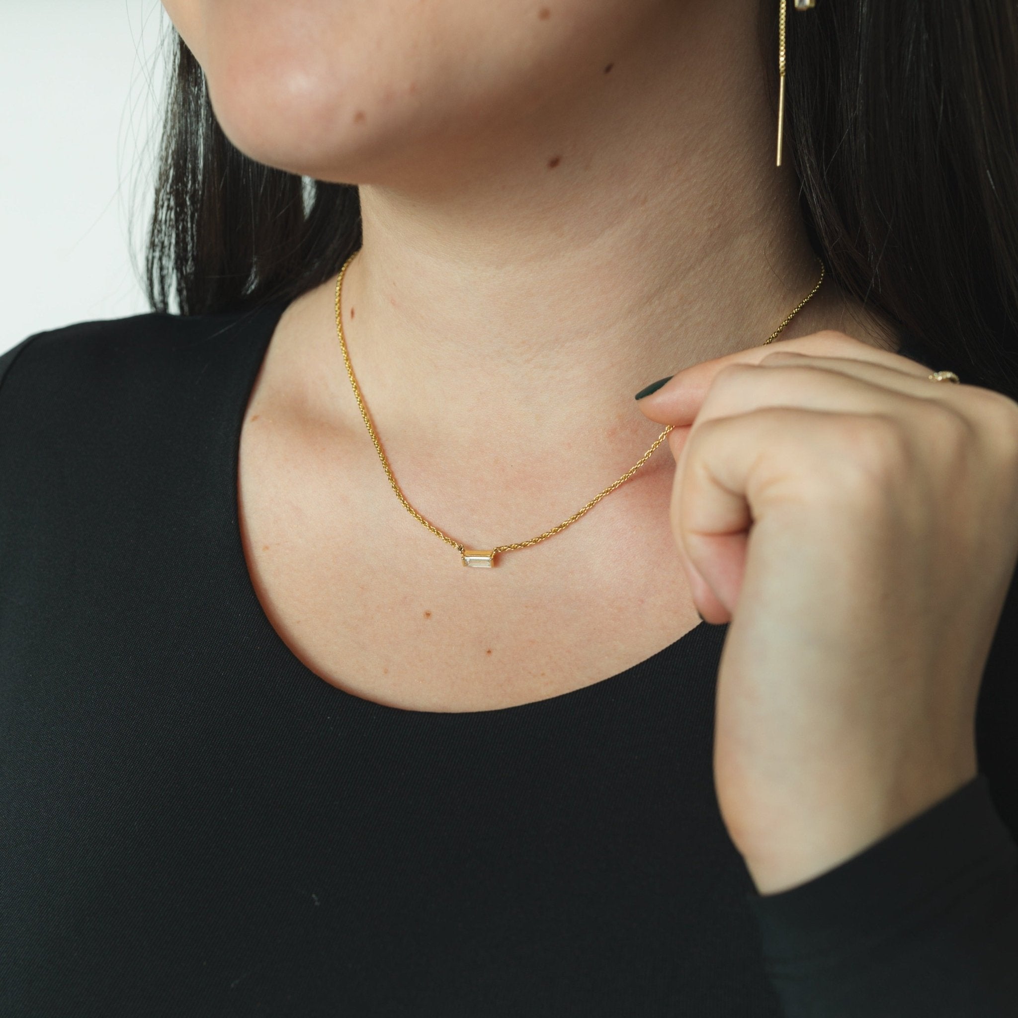 Nostalgia Gemstone Necklace