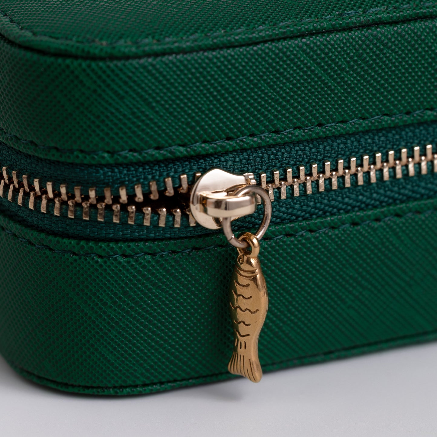 Mini Minnow - Travel Jewelry Case