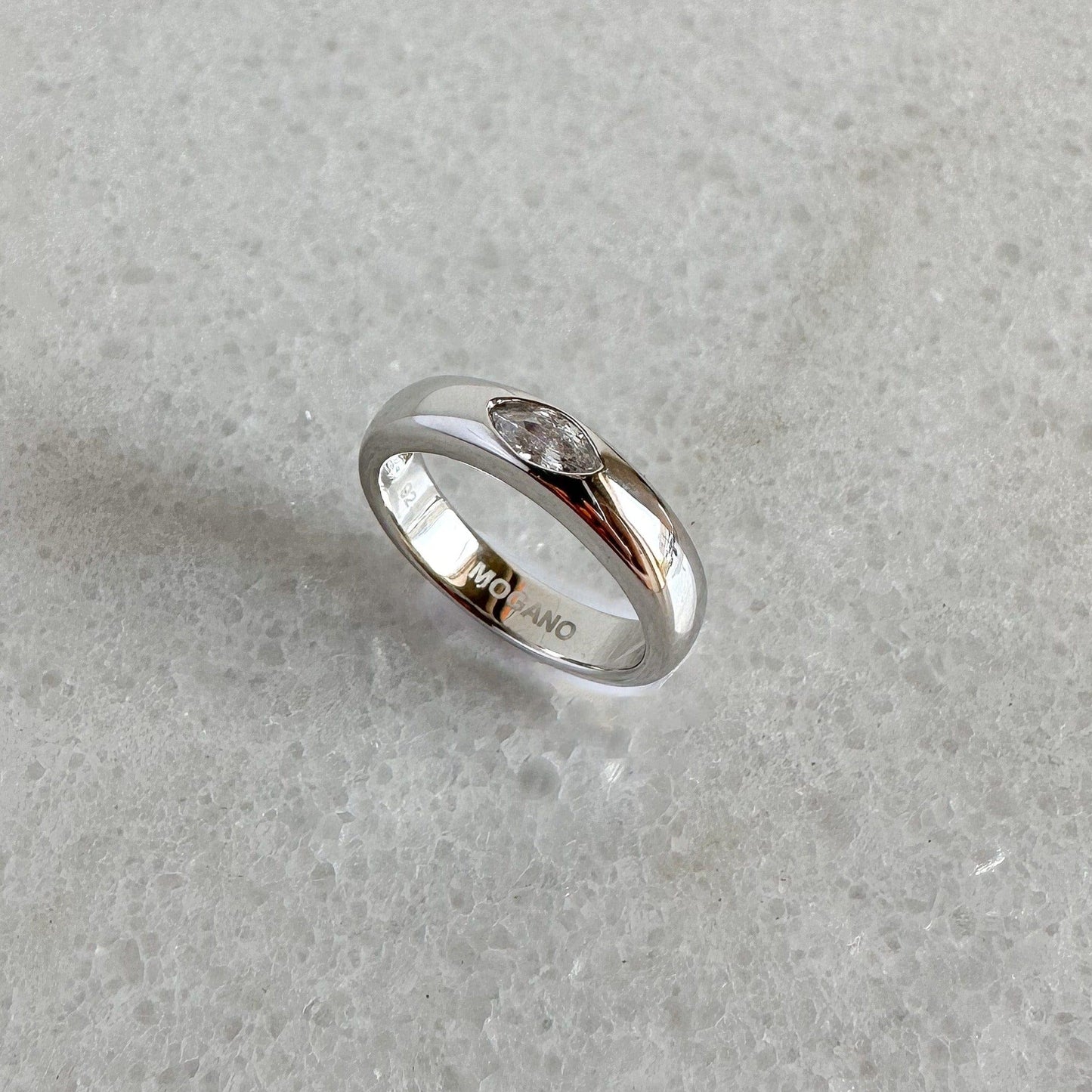 Bowie Ring